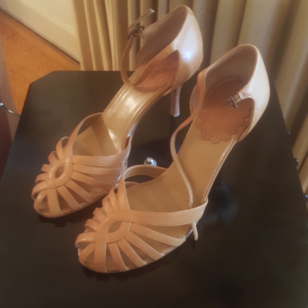 Sandal Pumps